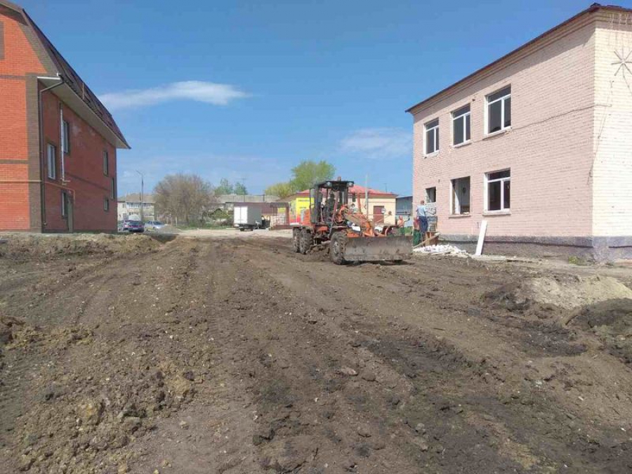 В Татищево ремонтируют детскую школу искусств