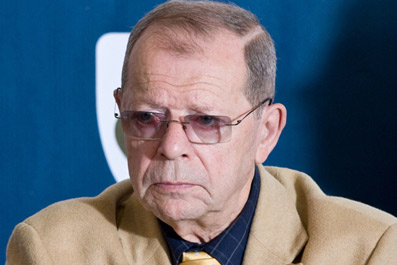 Умер Аркадий Арканов   