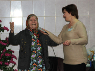 В Балашовском доме-интернате для престарелых и инвалидов прошел ежегодный праздник «Юбиляр года»