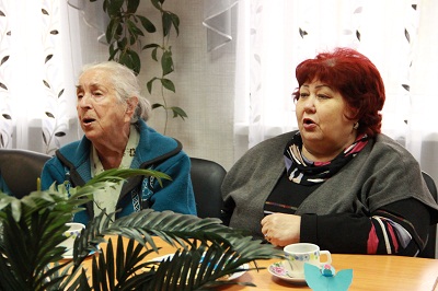 В Балашовском доме-интернате прошло чаепитие  с воспитанниками «Молодёжь плюс»