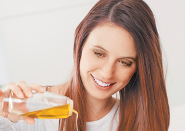 Цены на подсолнечное масло в России рекордно выросли из-за ослабления рубля