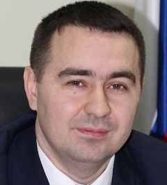 Ахмеров  Рафаиль  Аронович