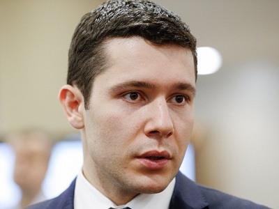 Чиновник предлагает ввести «Карту русского»: кому и для чего ее собираются выдавать