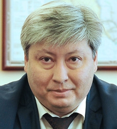 Альмеев  Сергей   Анварович