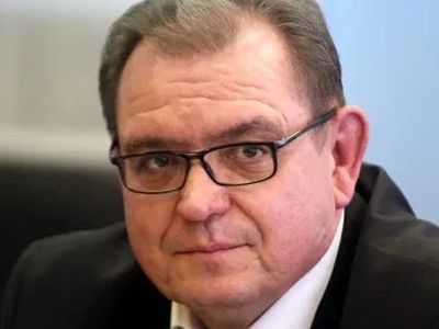 В центре Саратова перекрыли движение, автобусы изменили маршруты