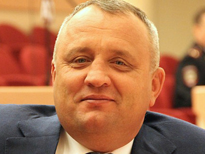 СМИ: Депутат Павел Артемов покидает облдуму