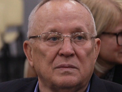 Дмитрий Аяцков отмечает день рождения