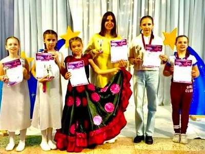 Учащиеся и хореографические коллективы ДШИ № 8 успешно выступили на Всероссийском конкурсе детского, юношеского и взрослого творчества 