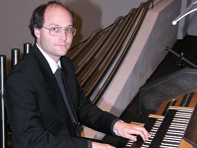 В Саратове пройдет серия встреч и концертов с участием ведущего испанского органиста Джулиана Бевига