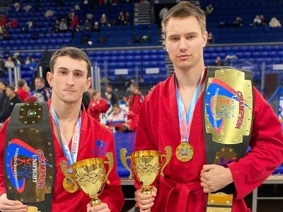 Боец из Пугачева стал абсолютным чемпионом мира