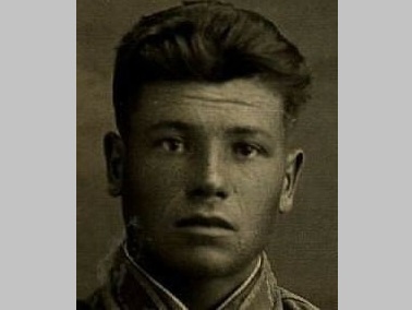 В Новых Бурасах перезахоронили останки советского бойца-защитника Сталинграда