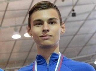 Саратовский конькобежец выиграл первую медаль чемпионата России
