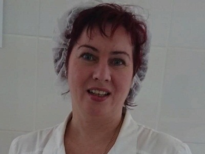 Медсестру 1-й горбольницы с 27-летним стажем наградили Почетной грамотой облдумы