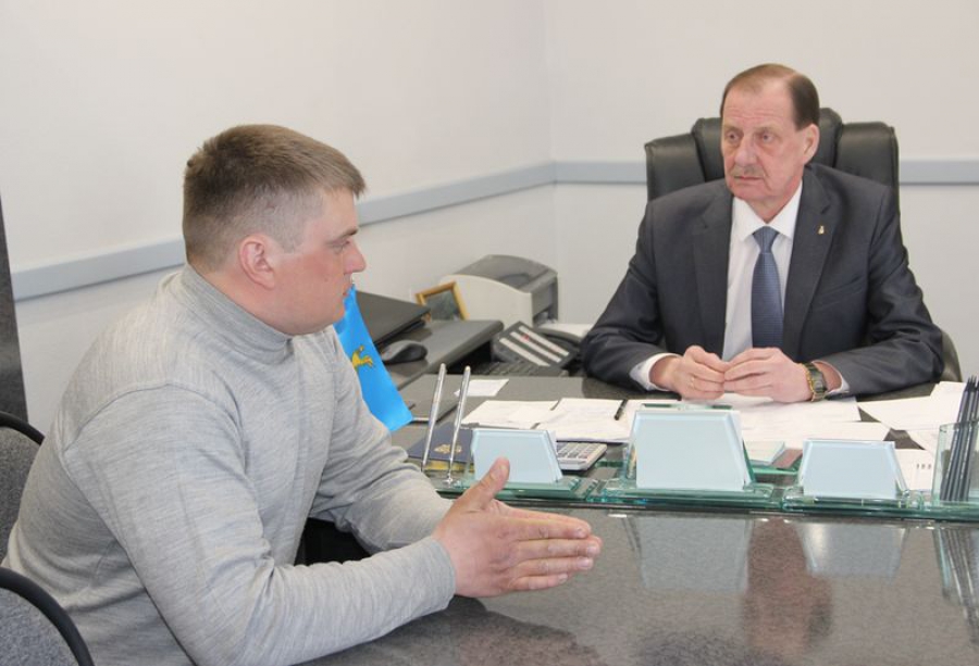 15 жителей Татищевского МО обратились к главе с просьбами