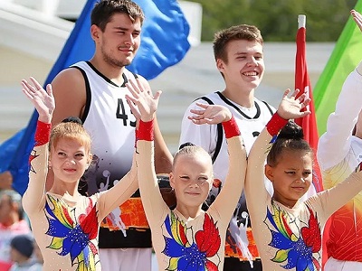 В России отмечают день физкультурника