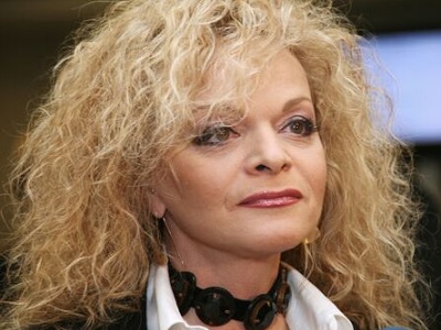 Саратовский предприниматель требует наказать Ларису Долину за пруд на придомовом участке