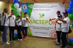 Воспитанники детских интернатных учреждений Саратовской области принимают участие в окружной выставке детского прикладного творчества «МастерОК»