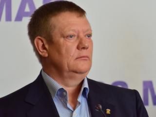 Дума приняла закон об отмене нотариального оформления сделок с землей