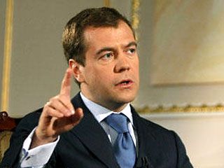 Медведев высказался за строительство студенческих городков