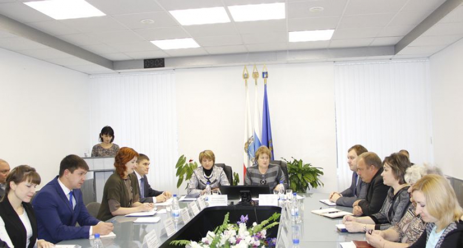 В Татищево обсудили исполнение полномочий по охране труда