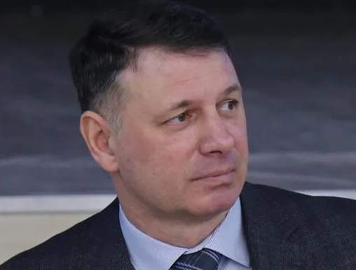 Предложено заключать краткосрочные контракты с директорами школ