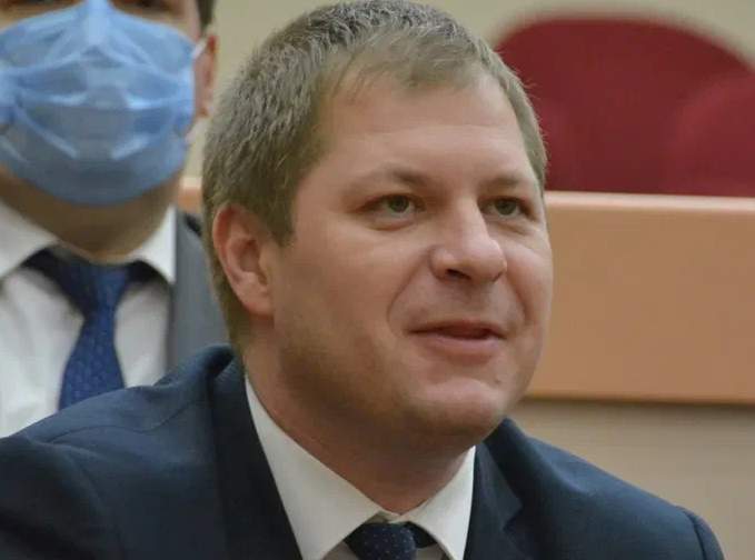 В Саратове автомобилистов призвали к осторожности из-за снега на дорогах