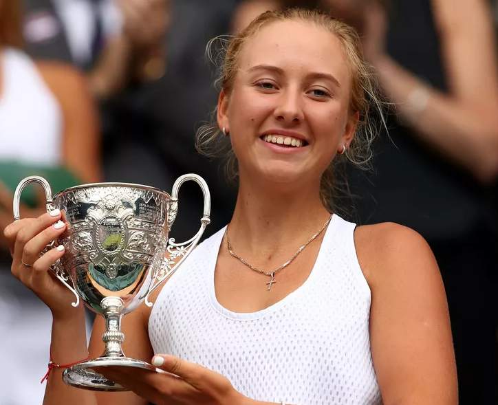 Анастасия Потапова одержала на 