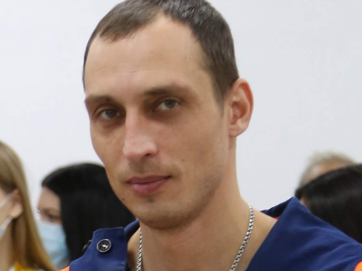 На окраине Саратова спасатели вытащили женщину из погреба