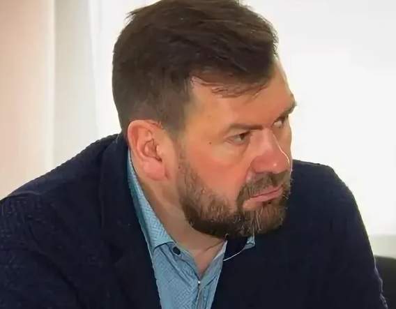 Разыгран подряд на ремонт дороги 