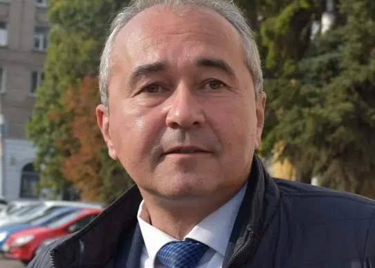 Строителям предъявили претензии за поврежденный автополив в сквере