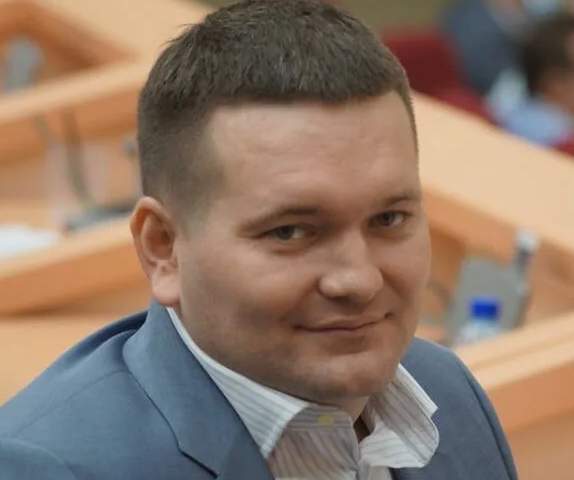 Затянувшее строительство в Турках. Выделено ещё 6 миллионов, заработал ли бассейн — неизвестно