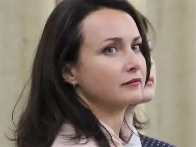 Жители Юбилейного с трудом добираются до центра из-за очередей у АЗС