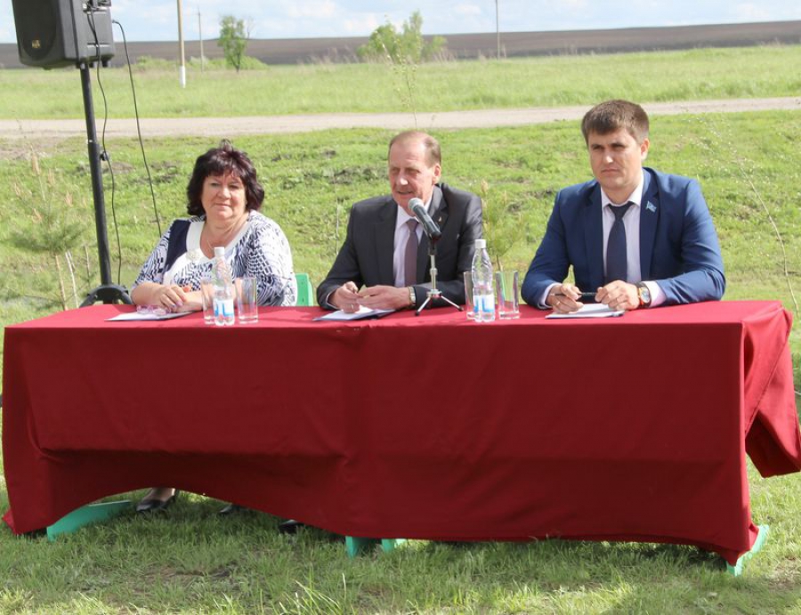 Павел Сурков встретился с жителями Константиновки