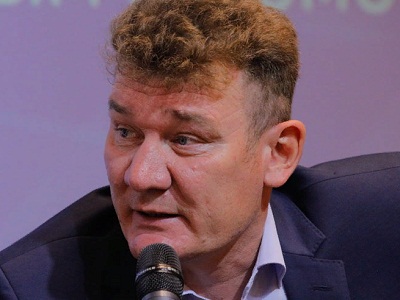 В России не хватает водителей грузовиков и фур