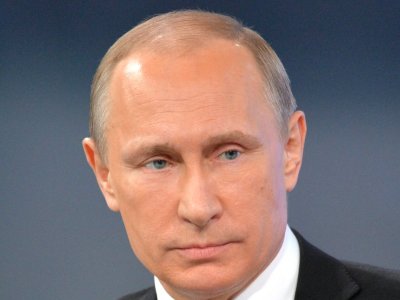 Путин поручил организовать онлайн-трансляцию президентских выборов