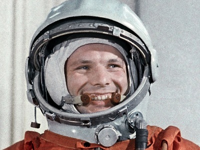 Жители планеты Земля отмечают День космонавтики