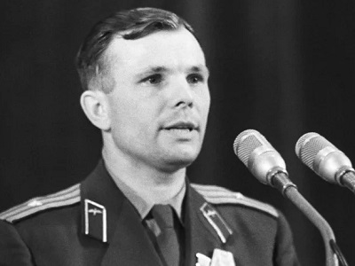 Почему имя Гагарина в саратовской топонимике оказалось на отшибе?