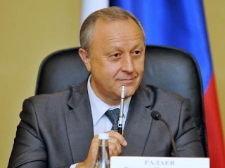Валентина просит губернатора привести в порядок дом и детскую площадку