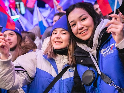 Сергей Наумов и политеховцы выступили на митинге-концерте, посвящённом воссоединению Крыма с Россией