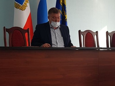 В администрации Ершовского района состоялось заседание районного Собрания