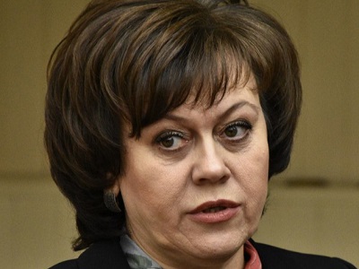 Жители райцентра просят спасения от полчищ комаров и 