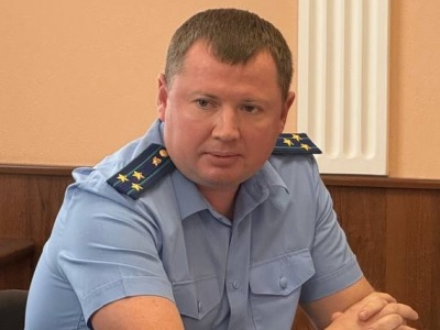  Прокурор Энгельса Дмитрий Журавлев завершил карьеру в прокуратуре