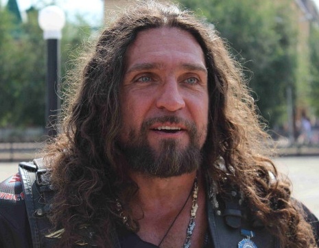 Байкер Хирург пообещал «подвесить за язык» Вячеслава Мальцева