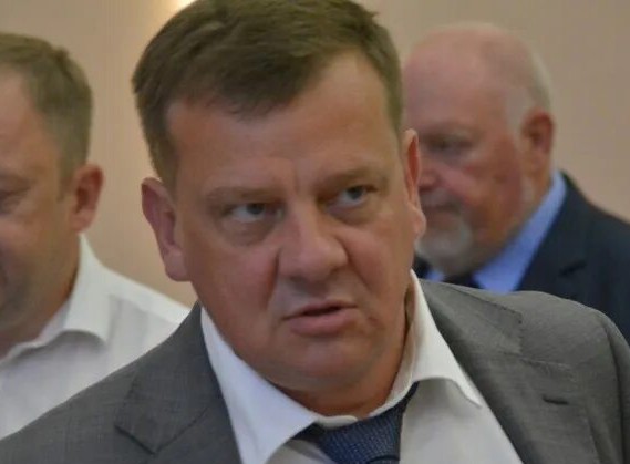 Превышение должностных полномочий и ущерб бюджету на 80 миллионов рублей. Экс-глава комитета по реализации инвестпроектов не смог обжаловать арест