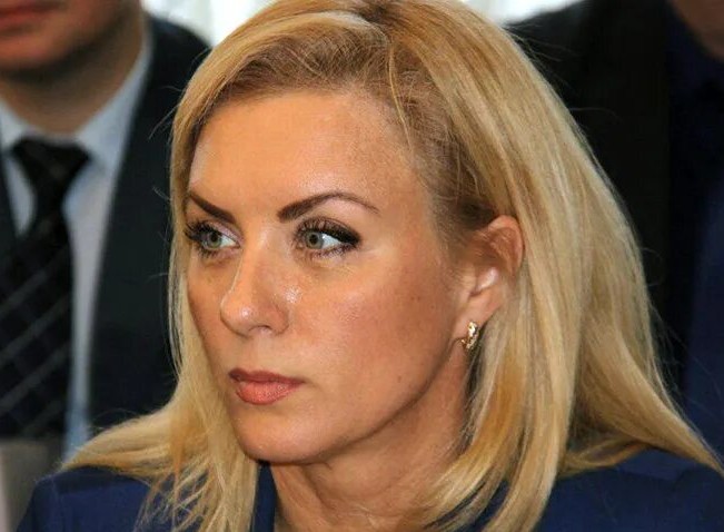 С осужденных за взятку экс-чиновников мэрии взыскали 15 млн