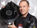На открытии «Игр умных городов» в Саратове выступит диджей из 90-х (кто и сколько за это заплатил — пока секрет)
