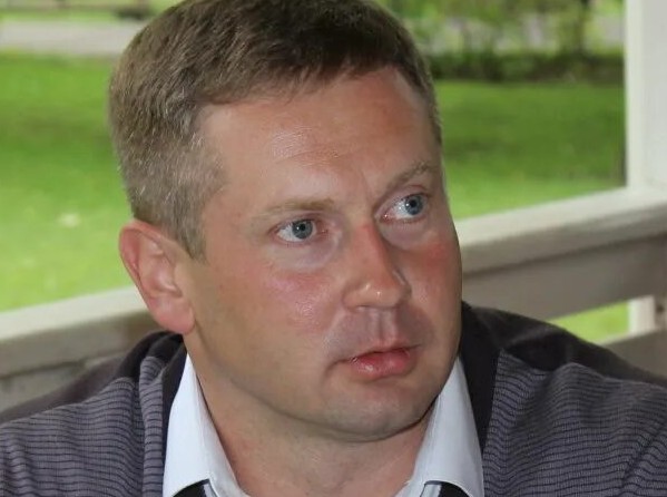 В Аткарске вандалы сломали фигуры тигра и снеговика