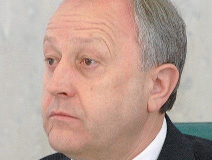 Саратовчанка, дом которой сгорел, жалуется на 