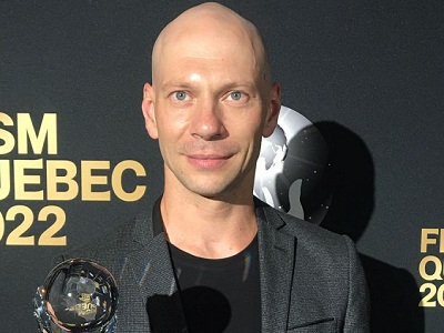 Артем Щукин получил первую премию на чемпионате мира по фокусам 