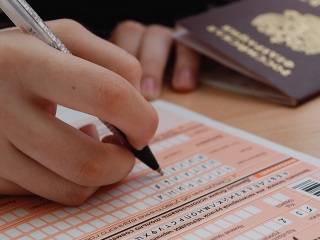 Студенты саратовских вузов станут общественными наблюдателями на ЕГЭ